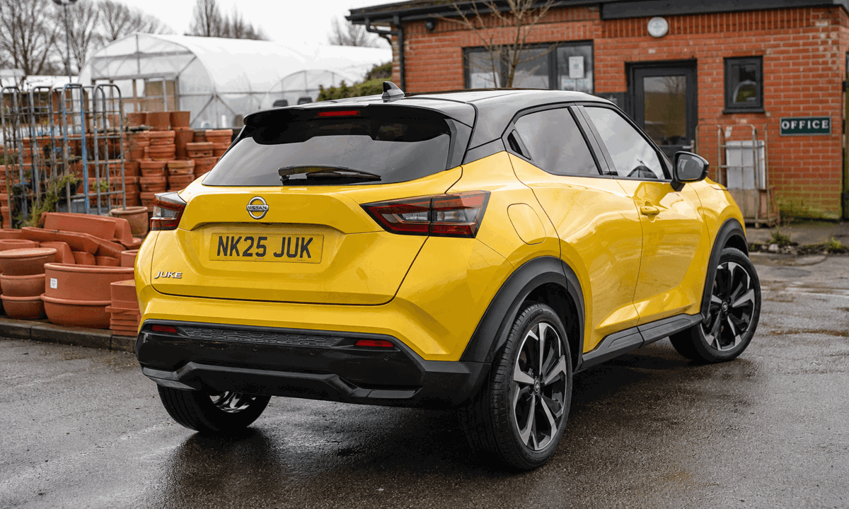 Nissan Juke Rear